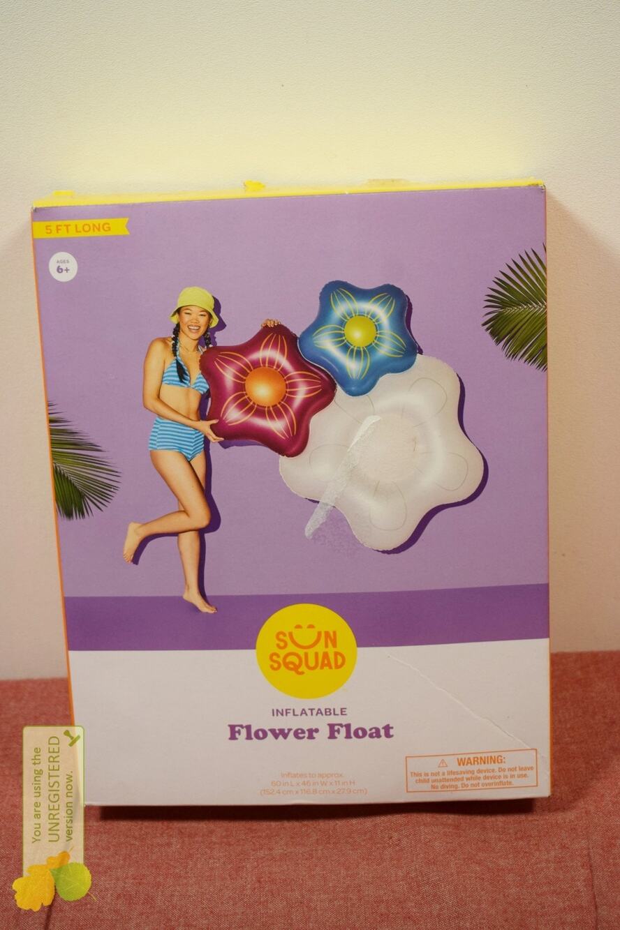 Sun Squad Swim Float Flowers Inner Tube